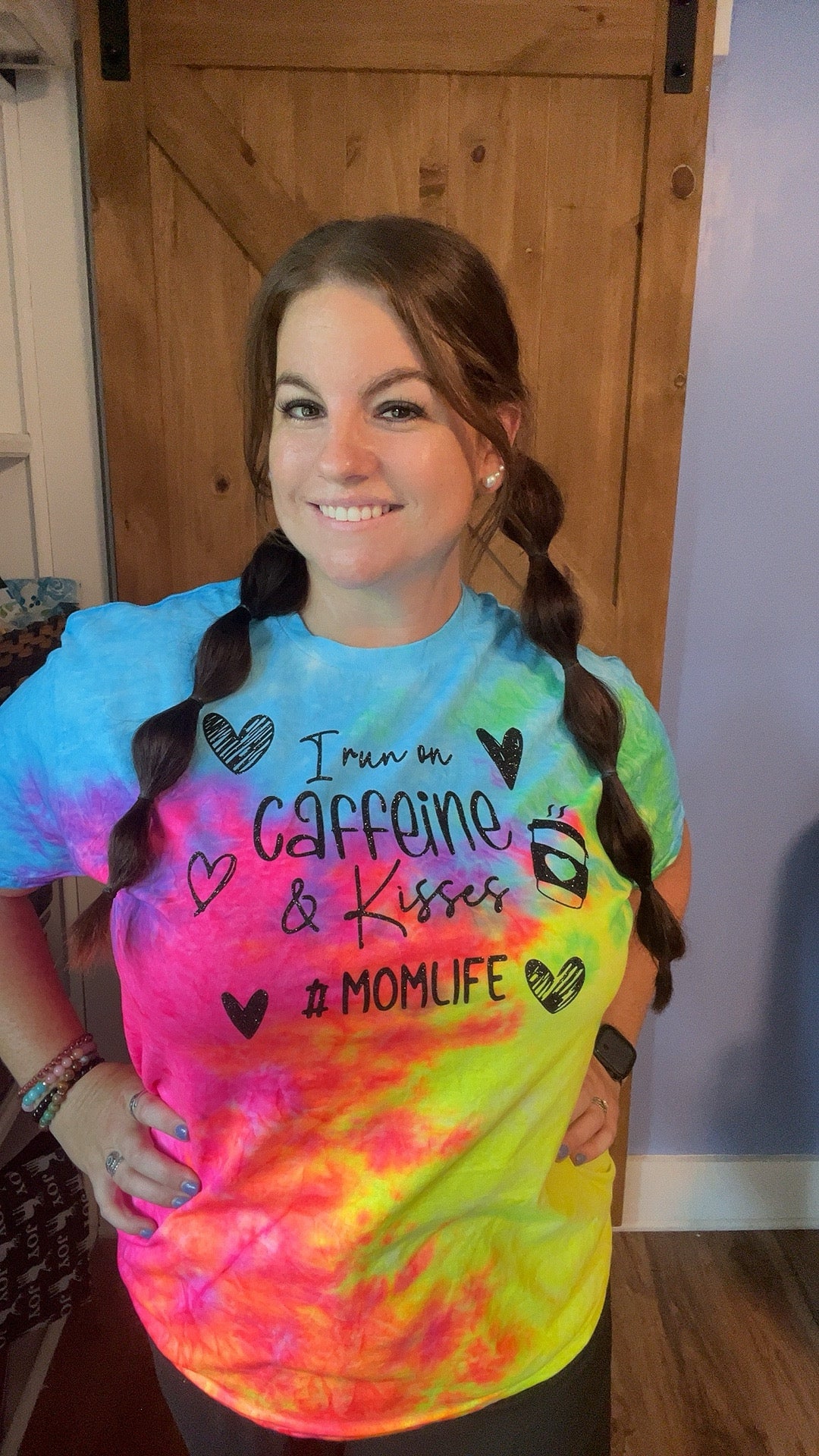 I Run on Caffeine & Kisses #Momlife Smallwood Creations Exclusive